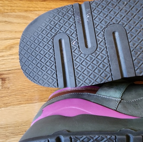 Jeffrey Campbell Retro Kicks  Maryjane Sneaker Size 8 Olive Brown Pink Sporty - Picture 3 of 12